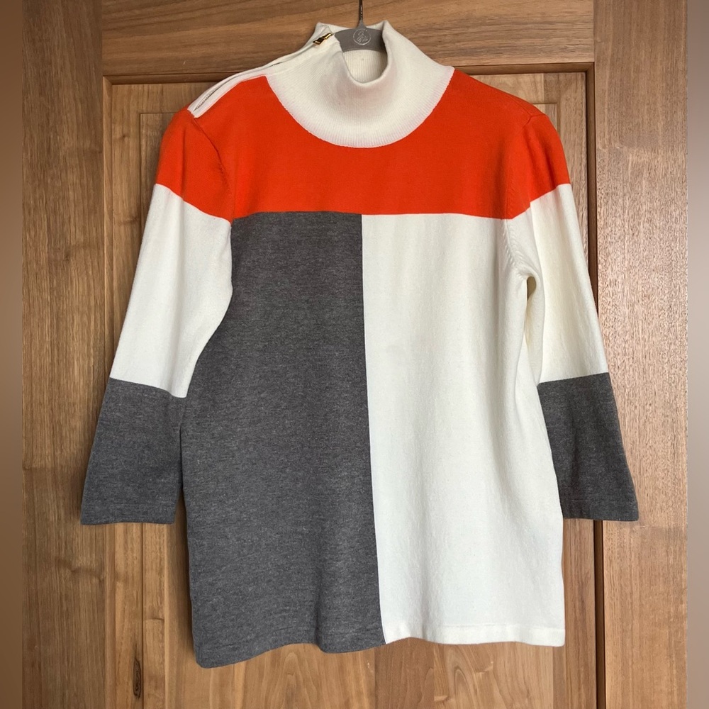525 AMERICA Cotton Colorblock Turtleneck Sweater W/ Stretch M Orange/Grey/Ivory